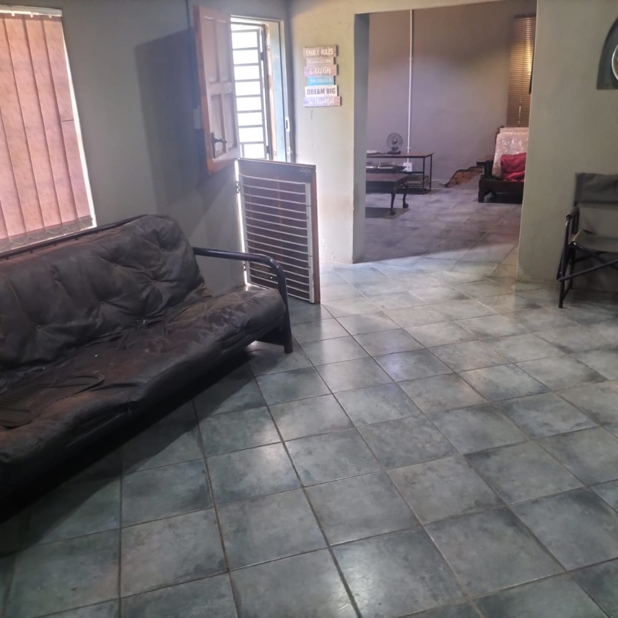3 Bedroom Property for Sale in Vaal Power A H Free State
